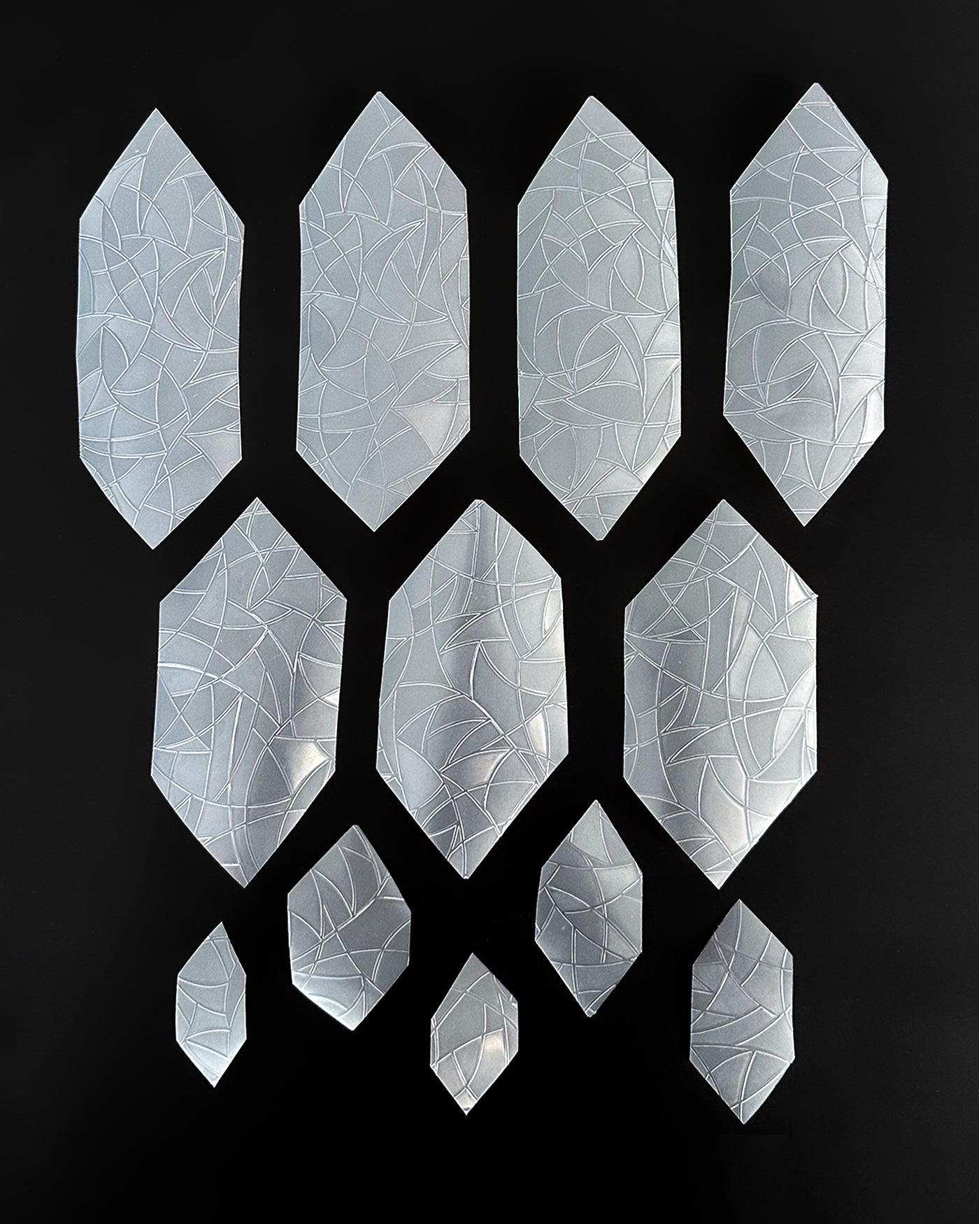 Window crystal film pack of 12 alignes to see shapes and sizes